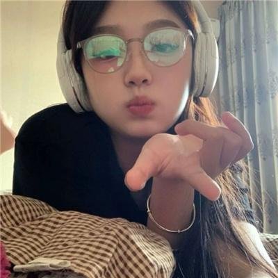 神秘女房东